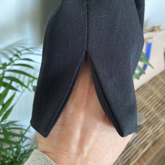 Classic black blazer, 3/4 length sleeves, worn a handful of times - Picture 4 of 5